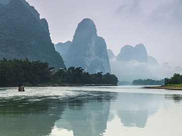 Guilin - Li River Cruise + Yangshuo