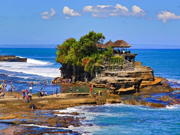 Mengwi, Alas Kedaton & Tanah Lot Tour